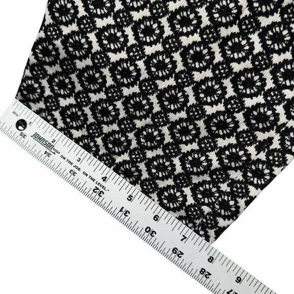 Lane Bryant Tapered Pants Womens Plus Sz 24 Black White Jacquard Stretch - Picture 8 of 10